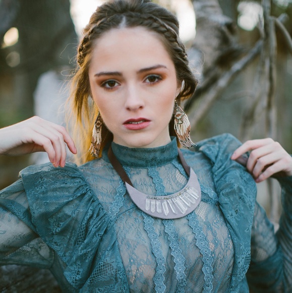 HOST PICK Handstitched Quartz Leather Bib Necklace - Picture 4 of 4